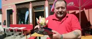 Neapel-Faktor in Potsdam: Gennaro Barbato eröffnet Eiscafé La Favola