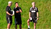 Neue Sprachregelung: Marcel Rapp führt Training auf Deutsch und Englisch
