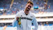 Olympiasieger Harting: Linke-Kandidat trotz Dienstunfähigkeit