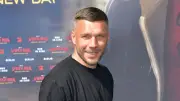 Podolski nach DFB-Pleite: „Mal gut, auf die Fresse zu bekommen“