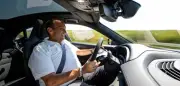 Porsche Taycan mit e-Shift: Virtuelle Gangschaltung sorgt für Fahrspaß