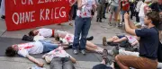 Protest stört Bürgerfest zum Veteranentag: Pistorius kontert