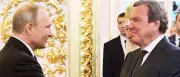 Putin trifft Ex-Kanzler Schröder zu vertraulichem Gespräch im Kreml
