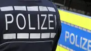 Radfahrer kollidiert mit S-Bahn in Hamburg-Sülldorf – schwer verletzt