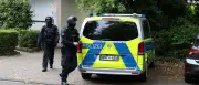 Razzia in Leverkusen: Polizei jagt Rädelsführer nach Angriff auf Beamte
