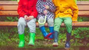 Regentage mit Kindern: 9 beste Indoor-Aktivitäten für Spaß