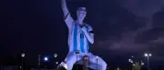 Riesige Messi-Statue in Cutral Có eingeweiht: 26 Meter hoch