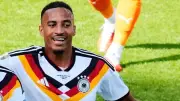 Ronaldo beschenkt DFB-Star Leweling: Signiertes Brasilien-Trikot