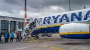 Ryanair unter Druck: Pflicht-Sitzplatz für Familien kostenpflichtig?