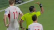 Schiri heilt Torwart: Kuriose Zeitspiel-Aktion bei WM