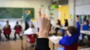 Schlecht gelaunte Lehrer führen zu schlechteren Noten bei Schülern