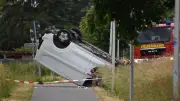 Schwerer Unfall in Bernau: Transporter überschlägt sich – mehrere Verletzte