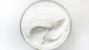Skyr oder Quark: Was ist besser fürs Training?