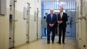 Steinmeier besucht Stasi-Gefängnis: Mahnung an junge Generation