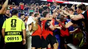 Österreich erzittert sich WM-Achtelfinale: 3:3 gegen Algerien