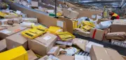 Österreich: Paketdienst liefert Leichenteile an Flugzeugzulieferer