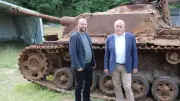 Sturmgeschütz aus Zweitem Weltkrieg auf Marineflugplatz entdeckt