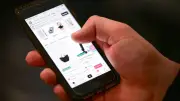 Tankrabatt, Honigkauf, Online-Shopping: Das ändert sich im Juni