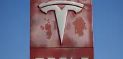 Tödlicher Tesla-Unfall in Texas: NHTSA untersucht Rolle von FSD-Software