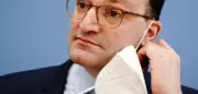 Textilfirma fordert halbe Milliarde Euro für Coronamasken vom Bund