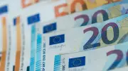 Thüringen schöpft Rücklagen für höhere Beamtenbezüge aus