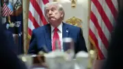 Trump will Iran-Abkommen nachverhandeln und droht mit Militäroperationen