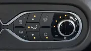 Umlufttaste im Auto: So nutzt man sie richtig und vermeidet Risiken