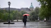 Unwetter-Serie reißt nicht ab: Regen-Dauerschleife bis zum Deutschland-Spiel