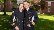 Vater und Tochter dienen gemeinsam bei der Marine: „Wir riskieren alles“