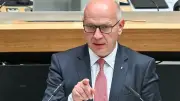 Verwaltungsreform in Berlin: Abgeordnetenhaus zeigt breite Einigkeit