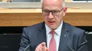 Verwaltungsreform in Berlin: Einigkeit im Abgeordnetenhaus