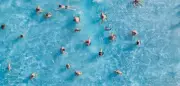 Vier Kinder retten Zweijährigen aus Freibad in Daaden