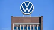 VW-Spitze sieht Konzern in existenzieller Gefahr – Interne Umfrage
