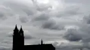 Wechselhaftes Sommerwetter in Sachsen-Anhalt: Sonne, Regen und Gewitter
