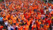 WM 2026: 20.000 Oranje-Fans verzaubern Houston mit friedlichem Marsch