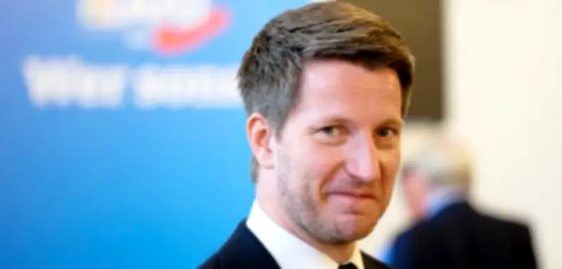 AfD-Parteitag in NRW: Vincentz setzt sich durch, Liste verabschiedet