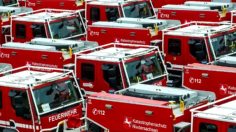 Niedersachsen schickt Feuerwehr-Spezialisten zur Waldbrandbekämpfung nach Spanien