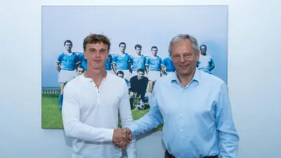 1860 München: Halbe Mannschaft an einem Tag verpflichtet