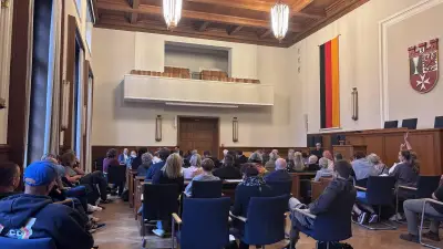 Abrissliste in Neukölln: Eltern alarmiert, Bezirk schiebt Verantwortung auf Senat