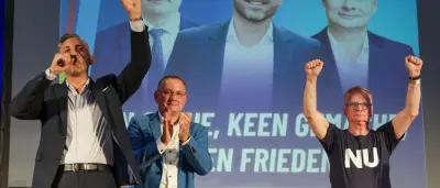 AfD-Abend in Dessau: DDR-Hymne und Scherze über Merz und Merkel