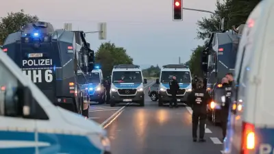 AfD-Parteitag in Erfurt: Massenproteste und Blockaden – Polizei im Großeinsatz