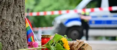 Andacht nach CSD-Angriff in Berlin: Gedenken in St. Marienkirche
