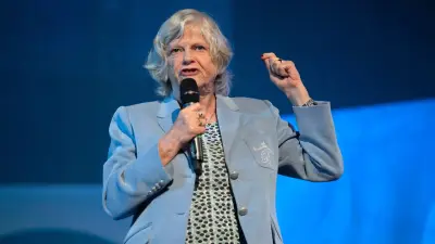 Ann Widdecombe (78) tot aufgefunden: Polizei geht von Mord aus