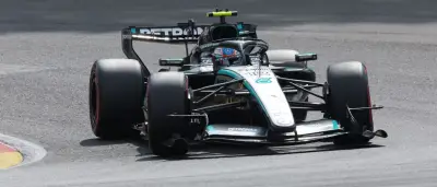 Antonelli holt Pole in Belgien vor Verstappen