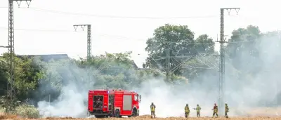 Bahnstrecke Düsseldorf-Köln nach Böschungsbrand gesperrt