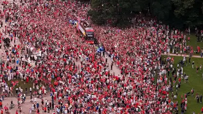 Über 100.000 Fans feiern Norwegens WM-Helden in Oslo