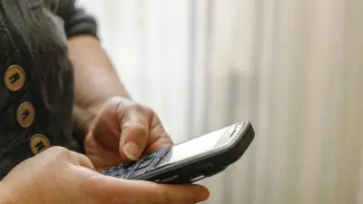 Berlin fördert muslimische Telefonseelsorge trotz Islamisten-Verdacht