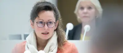 Brandenburgs Umweltministerin würde Wolf bei Gefahr selbst abschießen