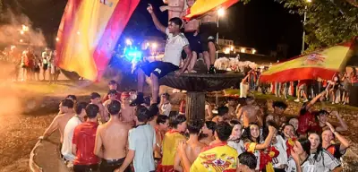 Brunnen-Einsturz: 13-Jähriger stirbt bei WM-Feier in Spanien