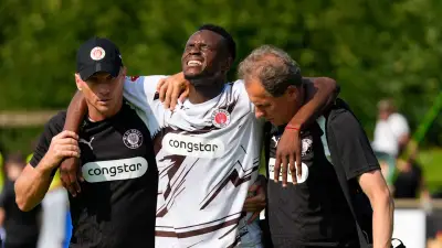 Ceesay-Schock bei St. Pauli: Stürmer verletzt sich im Trainingslager